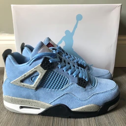 Jordan 4 Retro University Blue Women 6.5