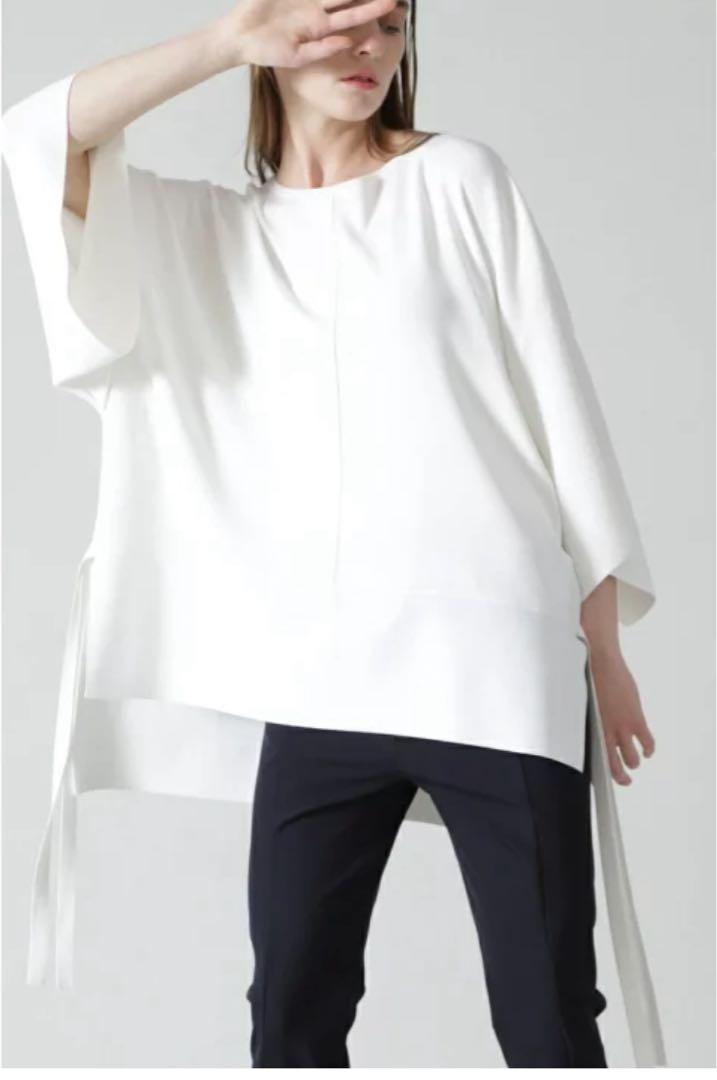 ## Original Price ¥35,200!! Fine Easy Knit ADORE Adore Top Knit