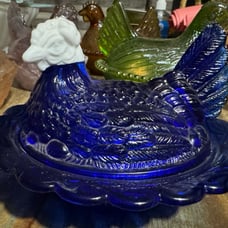 Vintage Hen On Nest Mosser