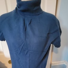Vintage cashmere cache Turtleneck
