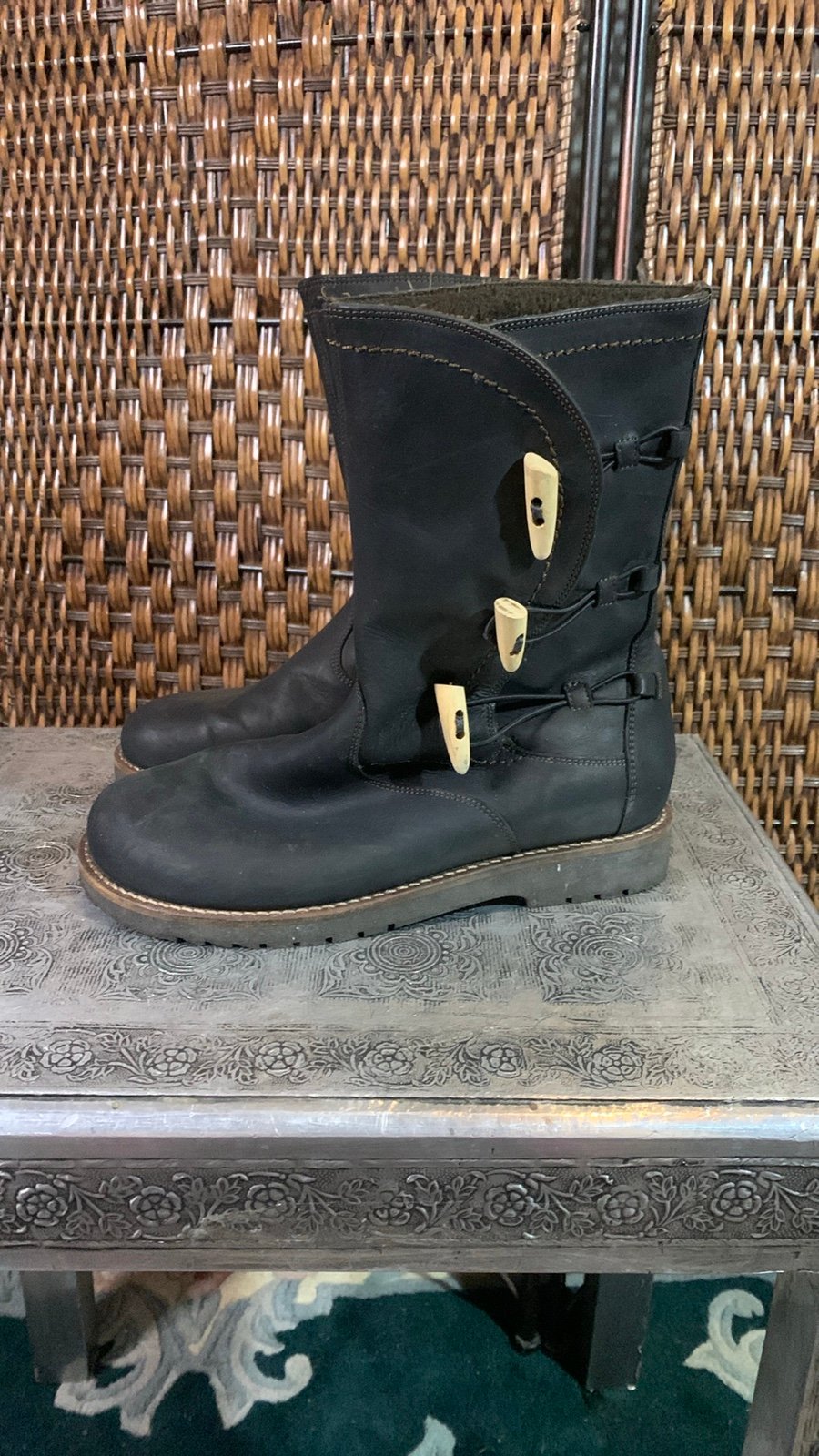 Birkenstock Footprints Sherpa-Lined Leather Toggle Button Boots Size 40