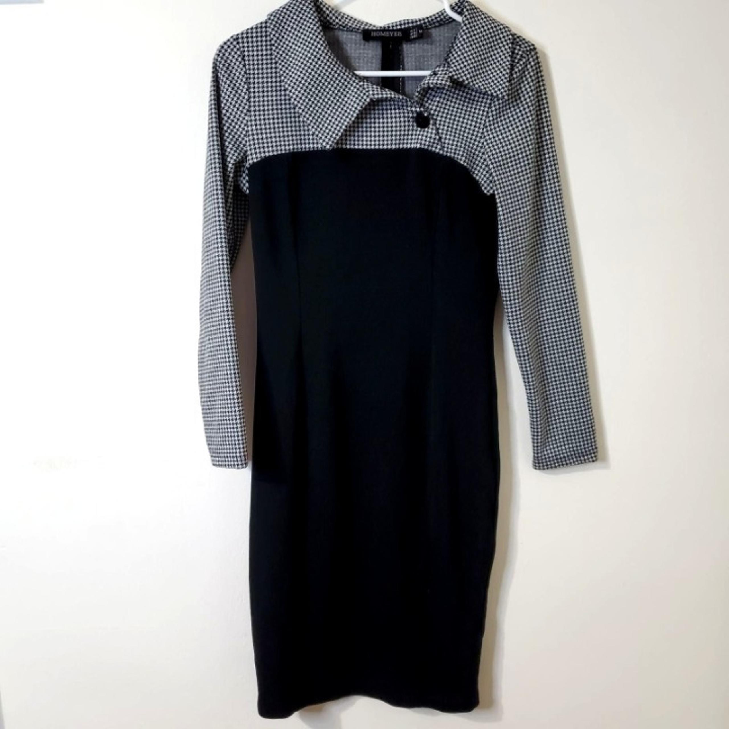 Women's Size 6 Small Homeyee Dress