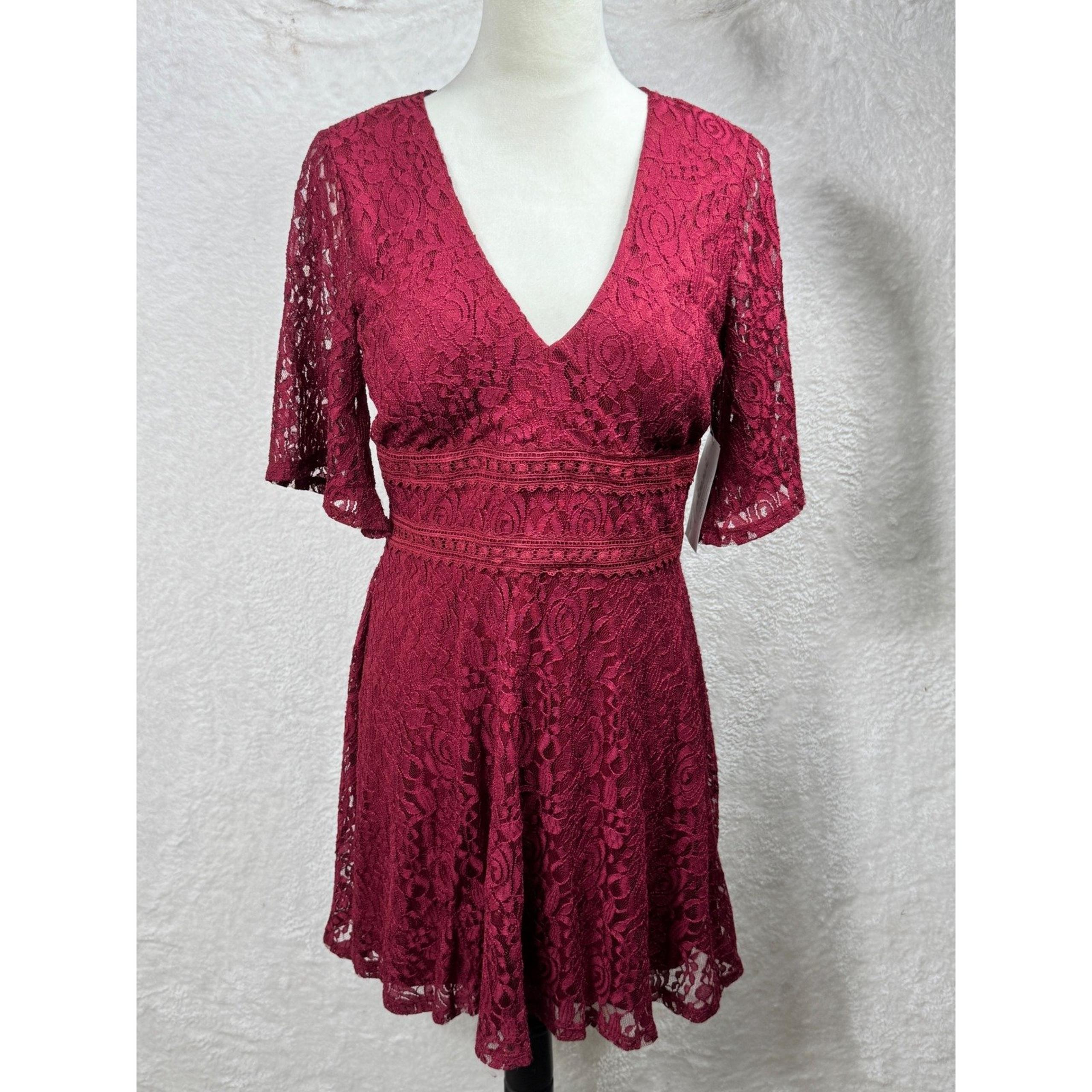 Trixxi Lace Babydoll Fit & Flare Dress V-Neck Party Cocktail Burgundy Size 9