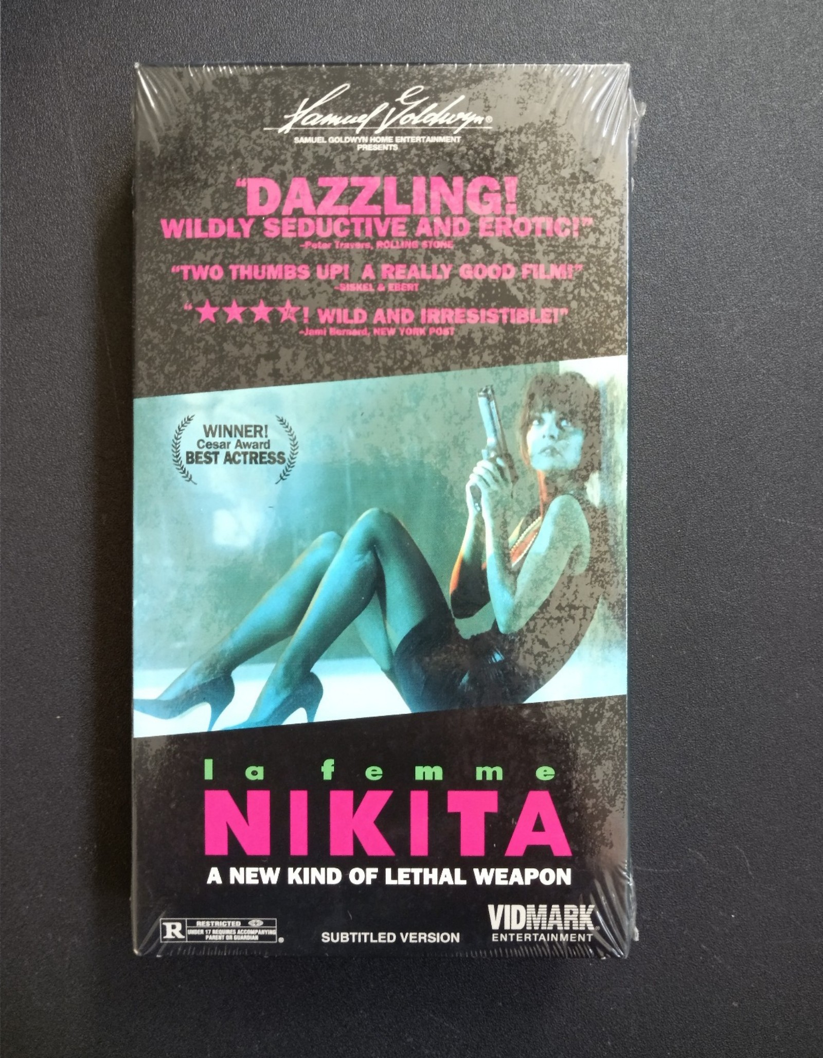Sealed VHS - La Femme Nikita 1991!