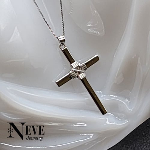 High Quality Handmade Sterling Silver 925 Elegant Luxury X Wire Cross