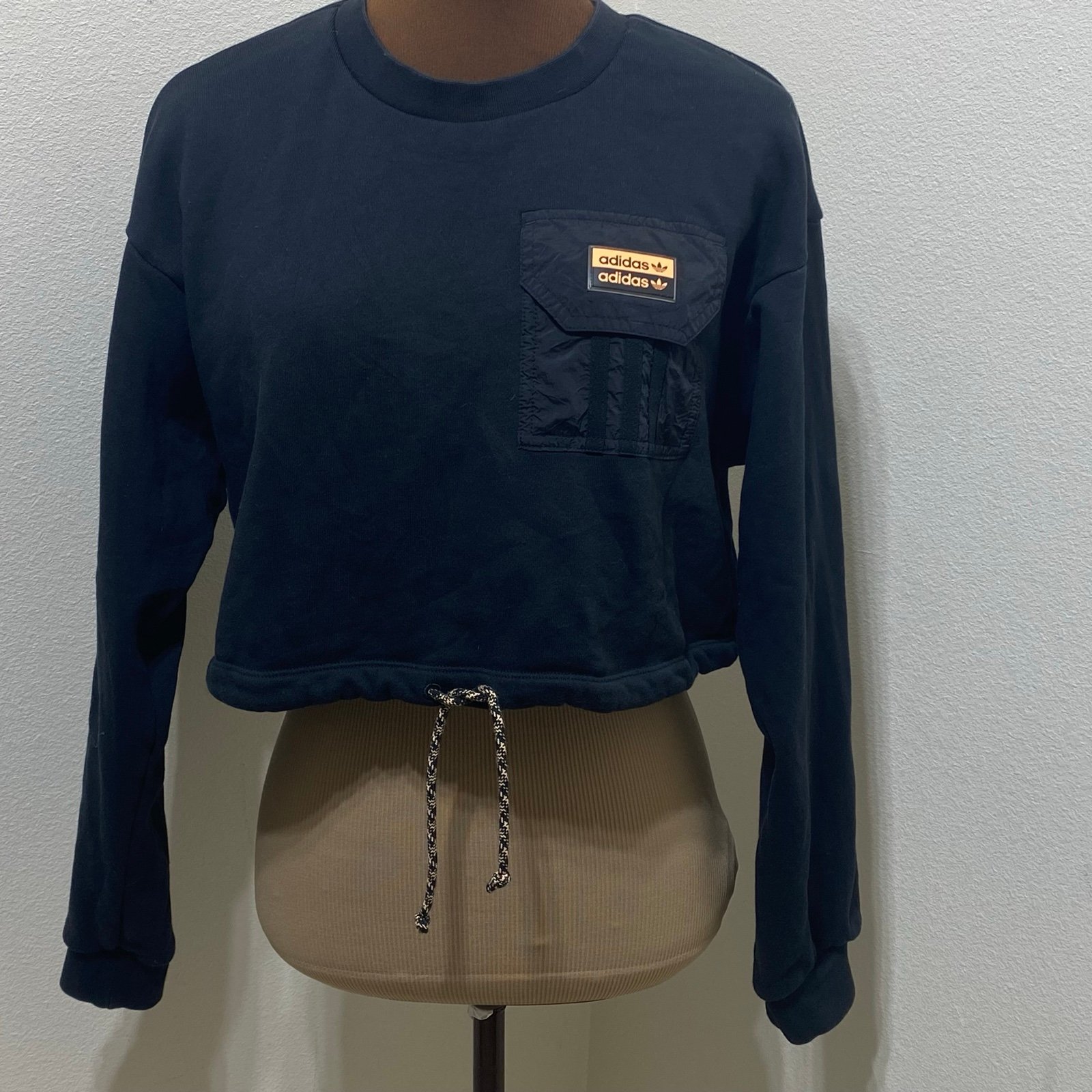 Adidas Black Cropped Sweatshirt Women's Size Small