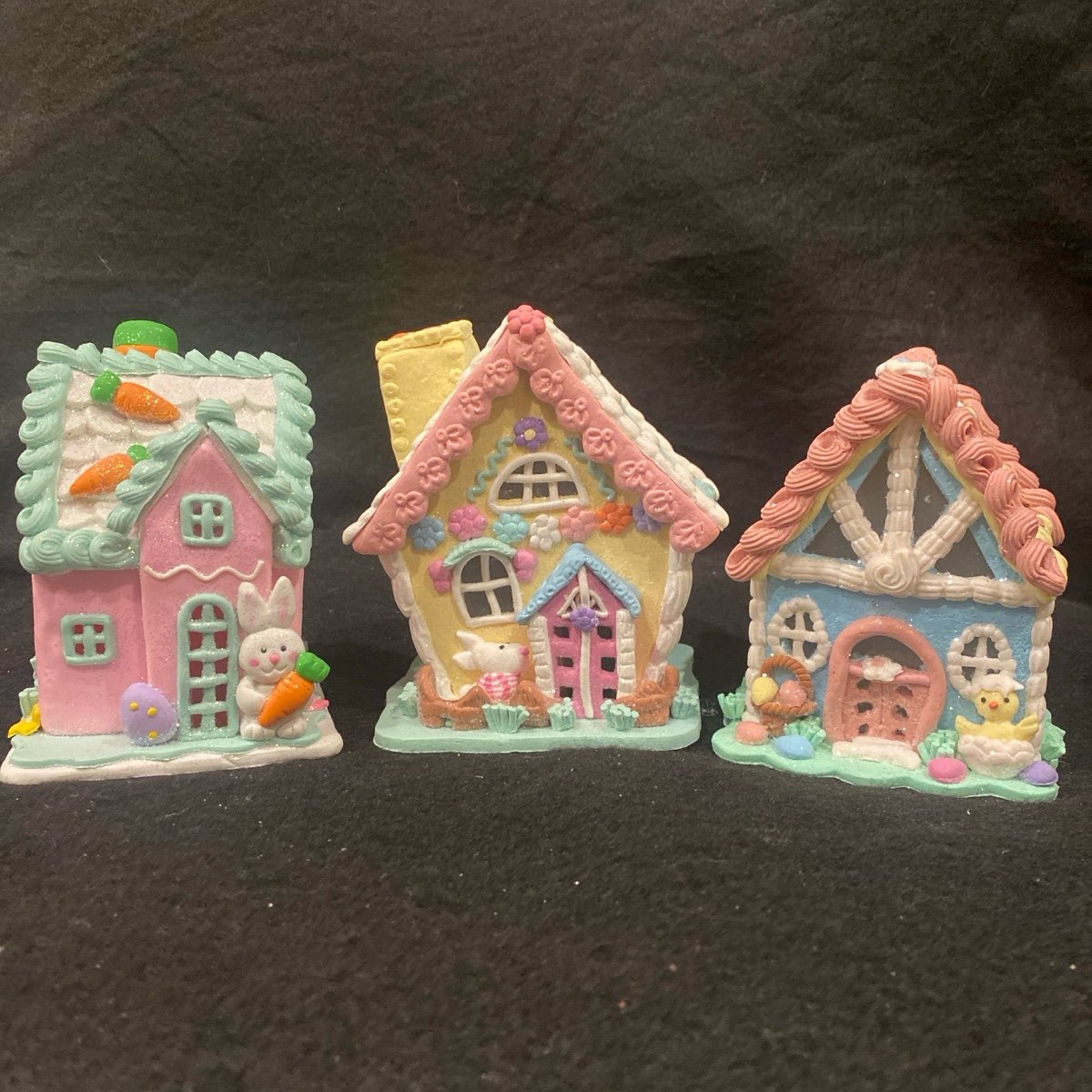 Mini Easter Gingerbread Houses