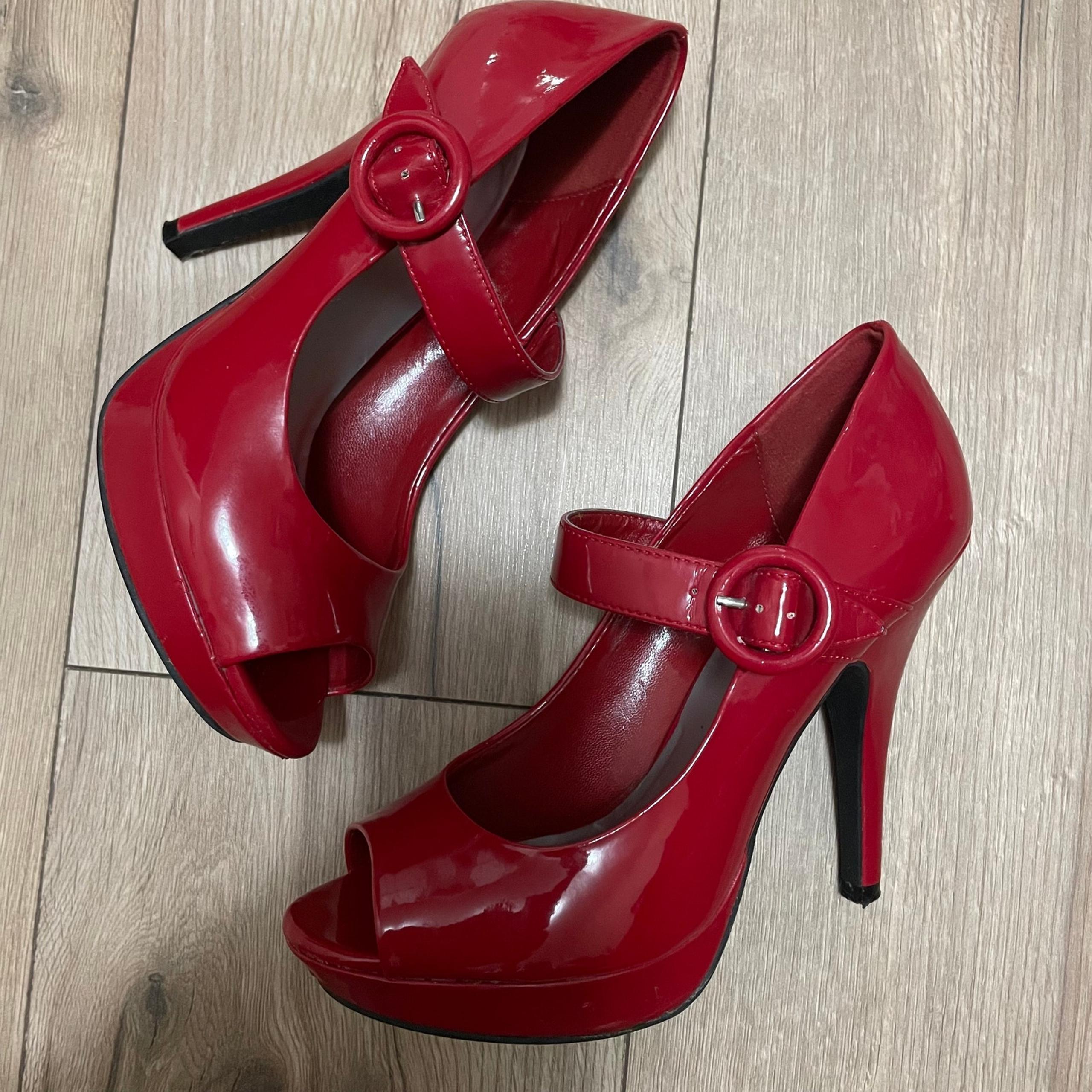 X-Appeal Pandora Stiletto Peep Toe Heels Size 7 Red Patent