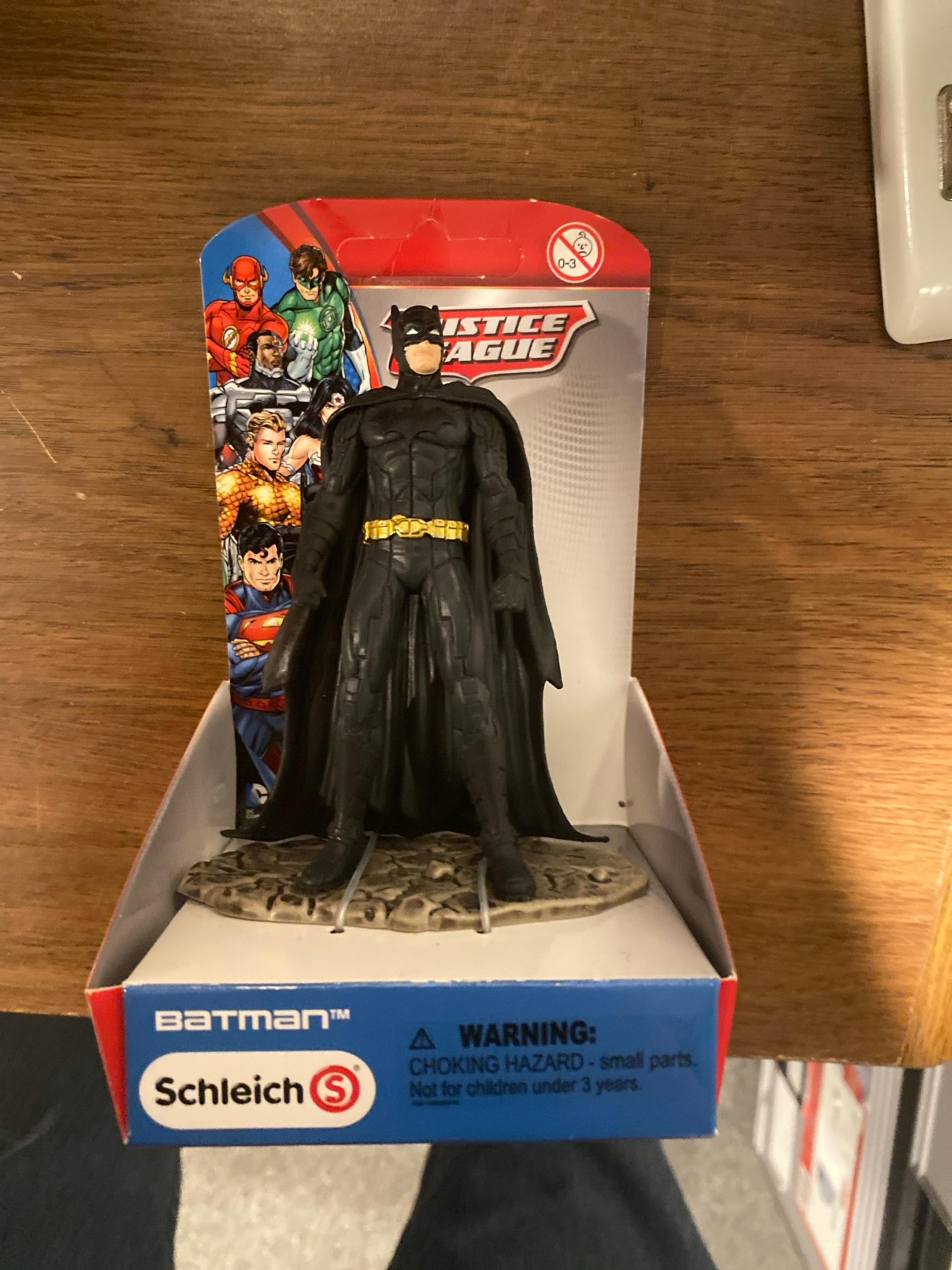 Schleich new DC Batman action figure in original packaging
