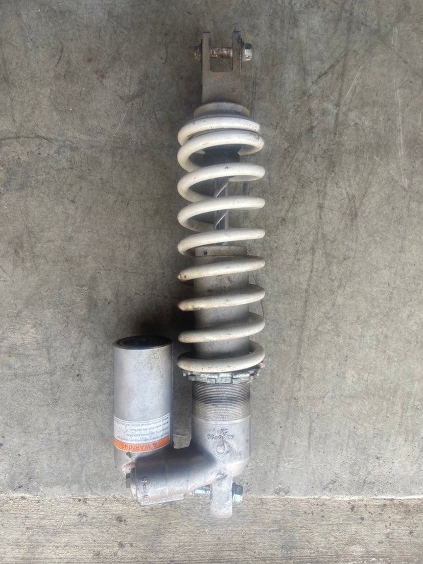 Rear shock