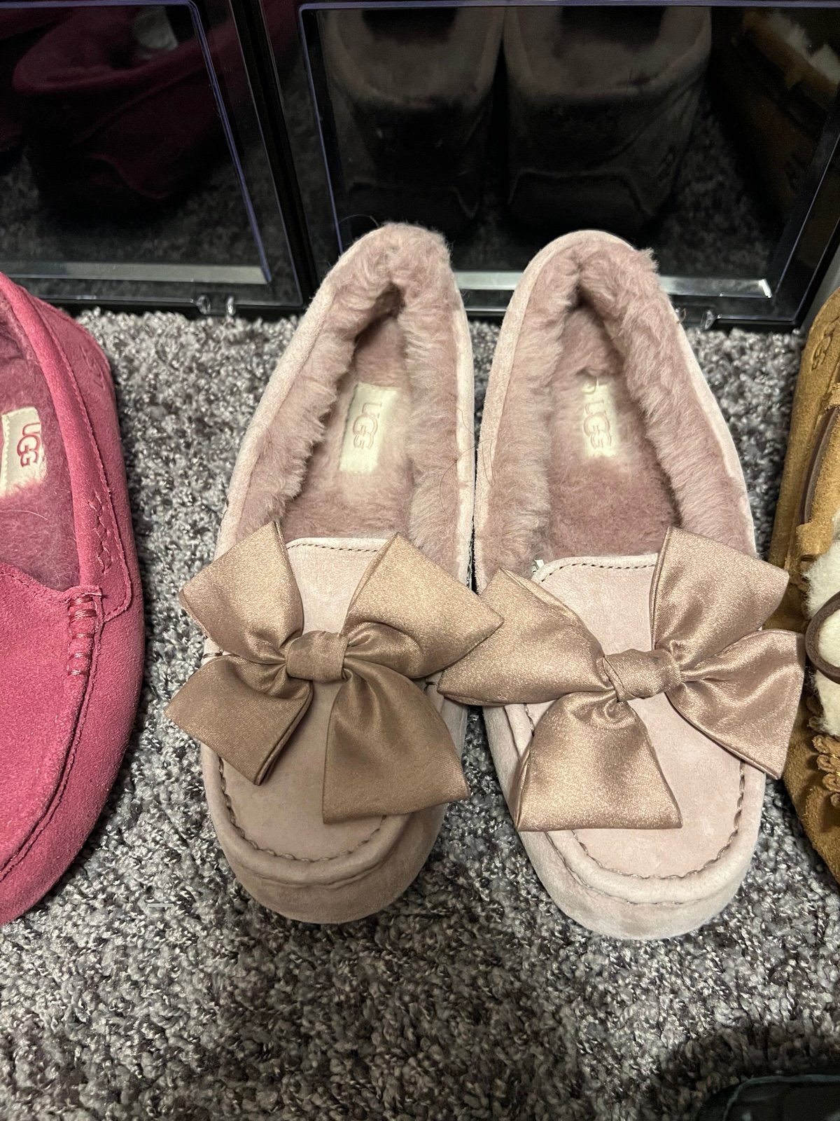 UGG slippers size 6