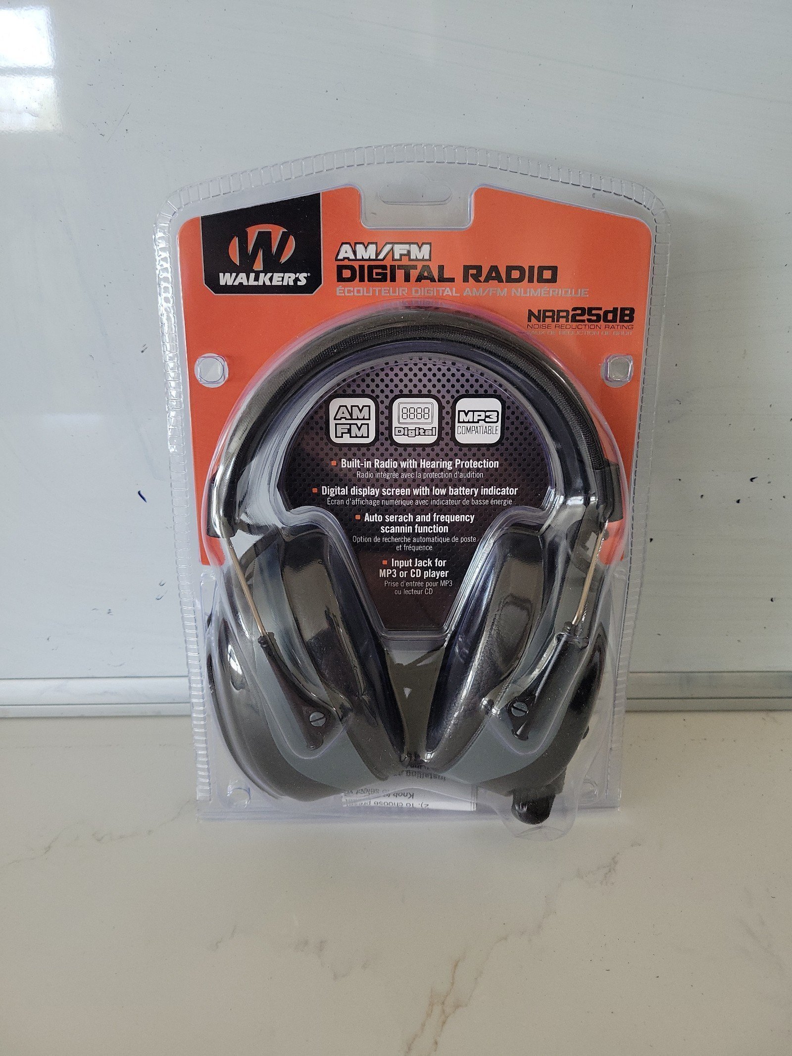 Walkers AM/FM Digital Radio