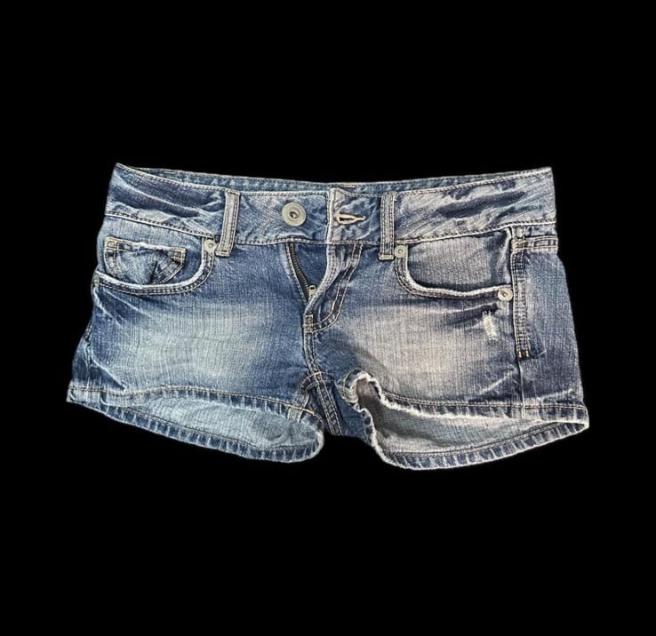 Japanese low rise micro short
