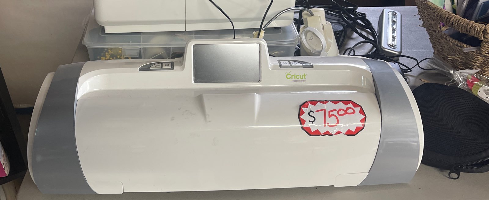 Cricut Expression 2 Electric Cutting Machine for Sale in Fresno