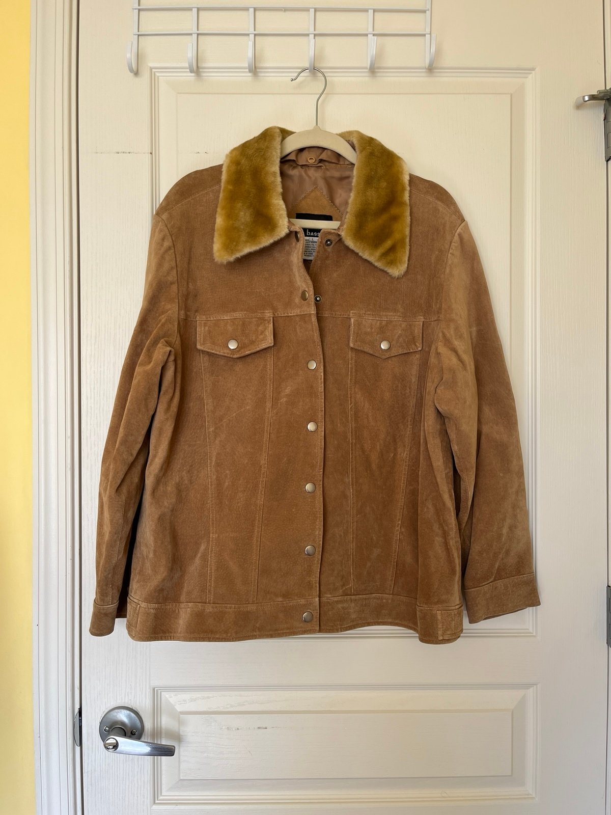 Men’s genuine leather jacket