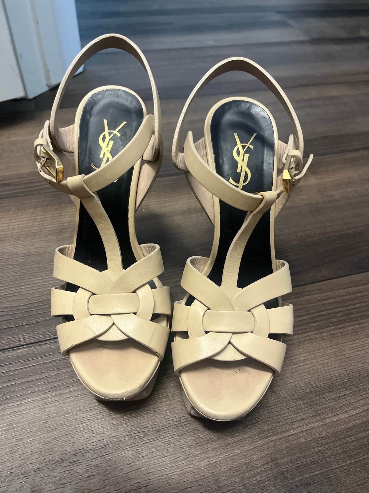 heels