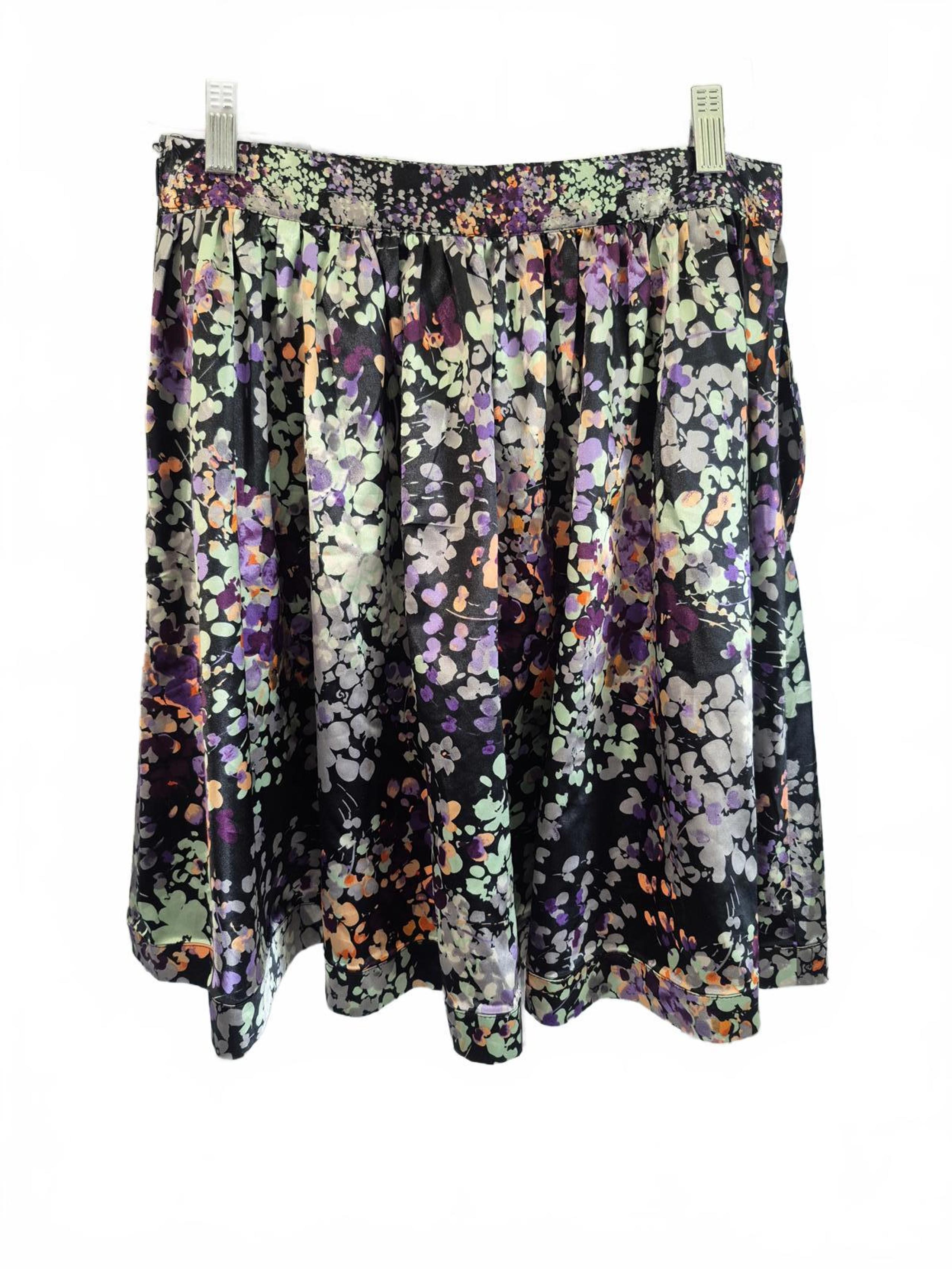 Ladies Black Floral Satin Like A-Line Skater Style Short Skirt - H&M