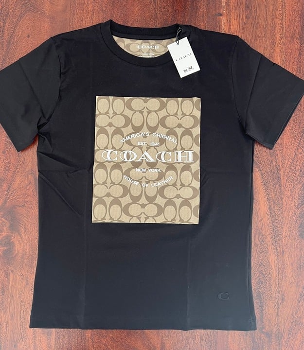 Coach Signature Square T-Shirt Medium Organic Cotton