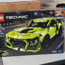 LEGO Technic Ford Mustang Shelby GT500