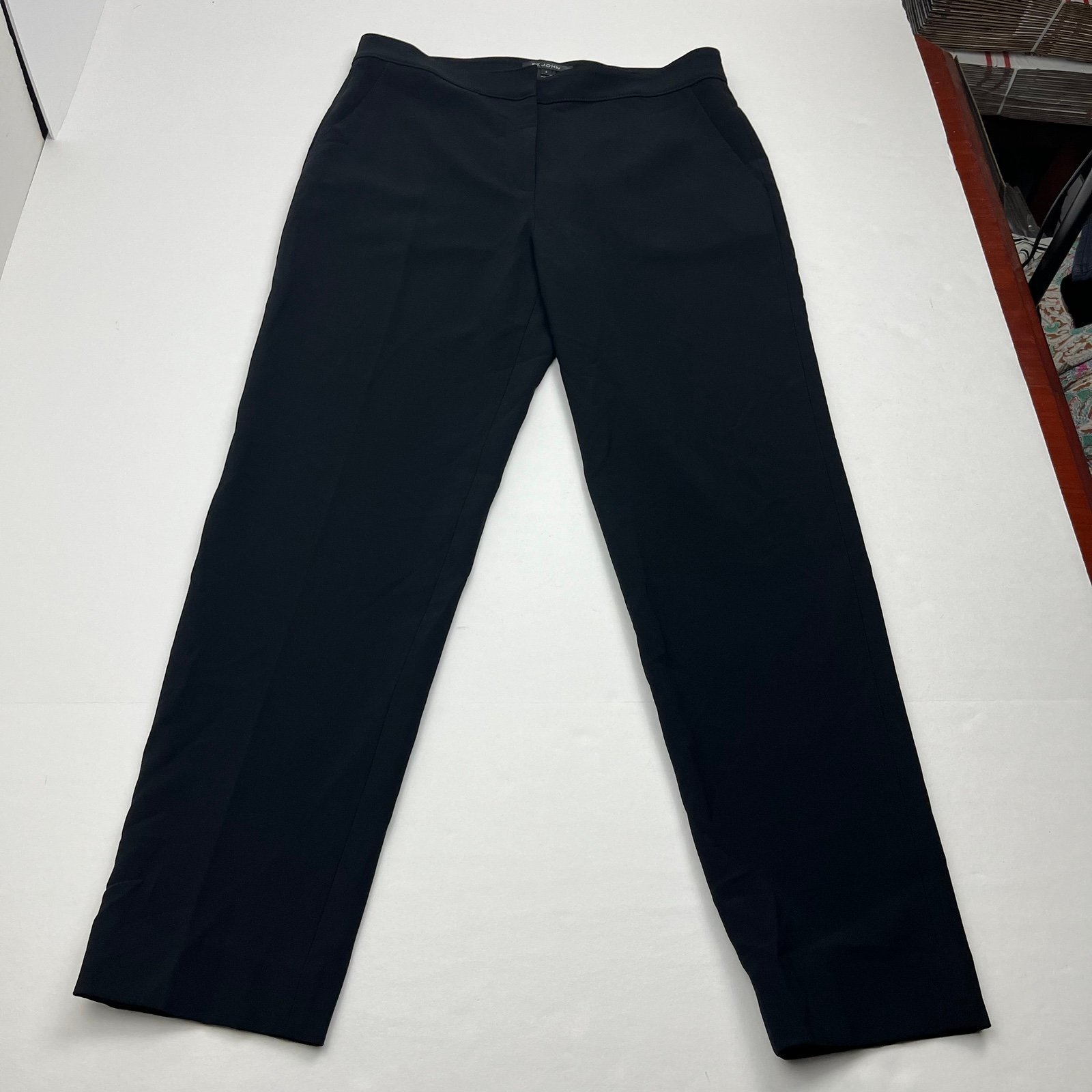 St. John Crepe Emma Cropped Tailored Pants Caviar Black Womens Size 6 NWOT