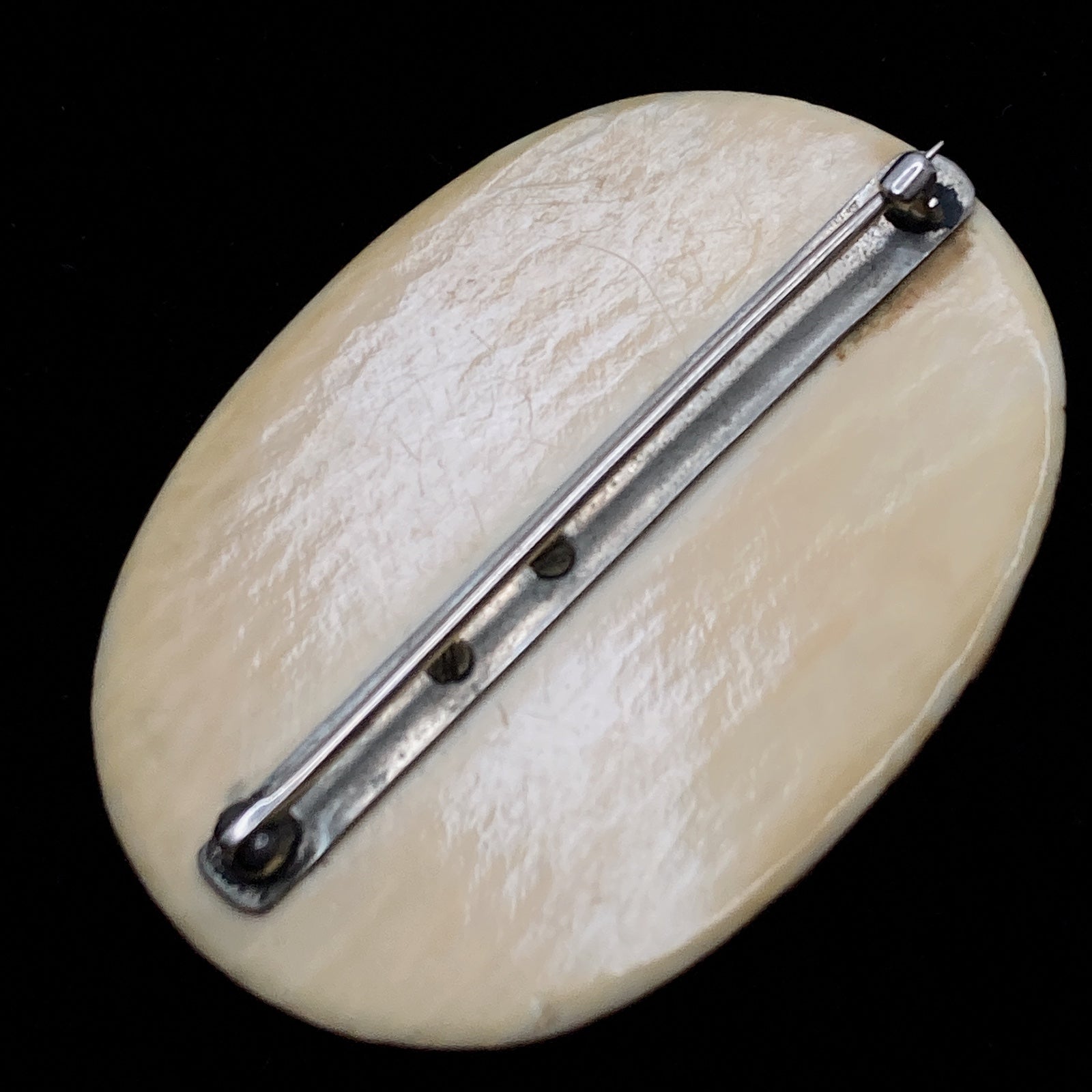 Store Vintage Antique hand carved animal bone bovine textured dragon cloud brooch pin