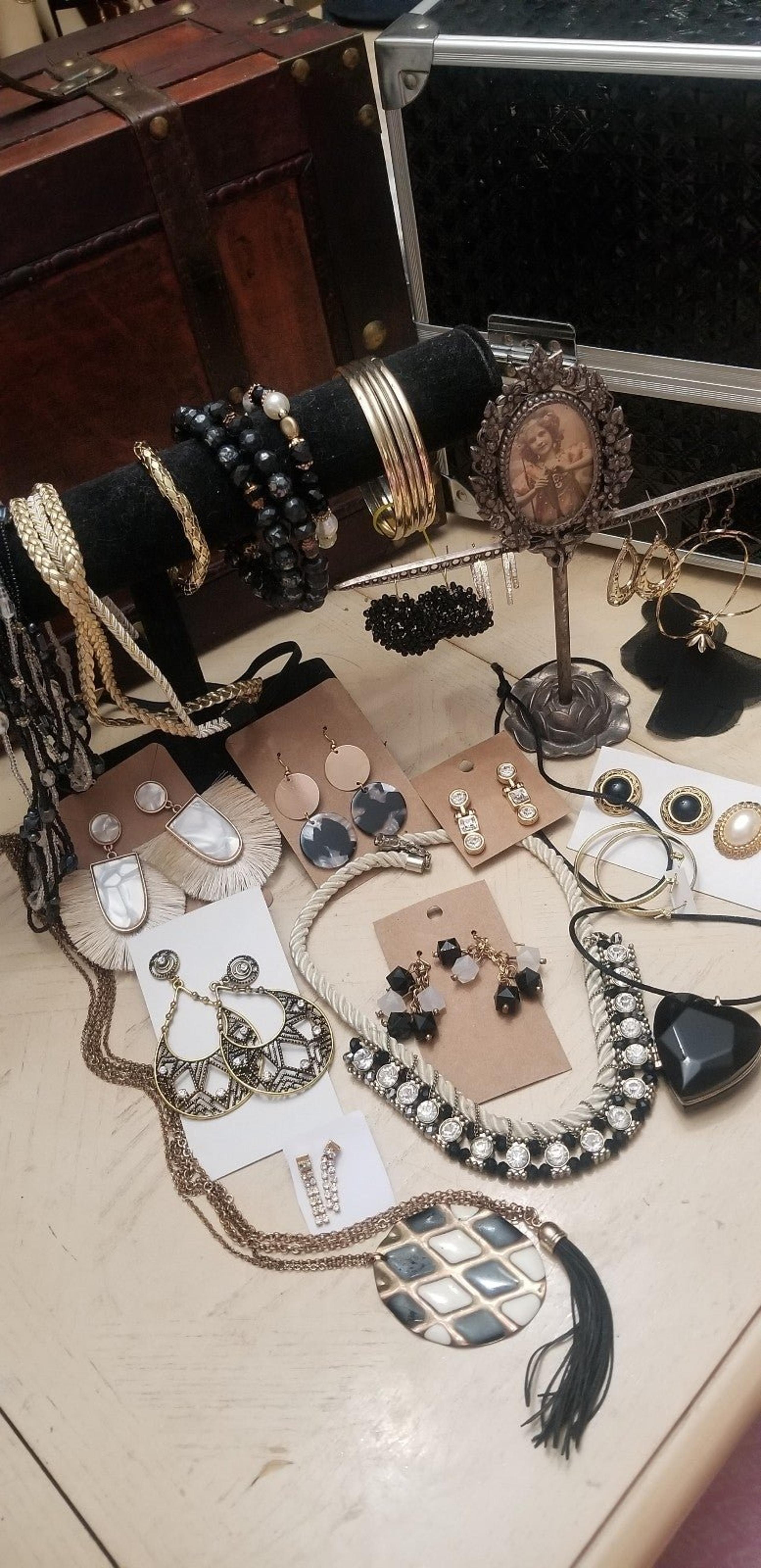 Glamorous black and white Jewelry Lot SBOX