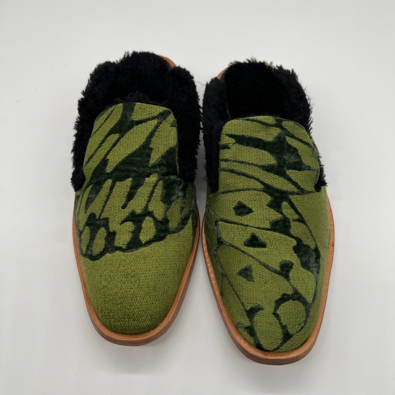 Free People Butterfly Effect Mules Lined w/Faux Fur. Green w/Black Size 36EU
