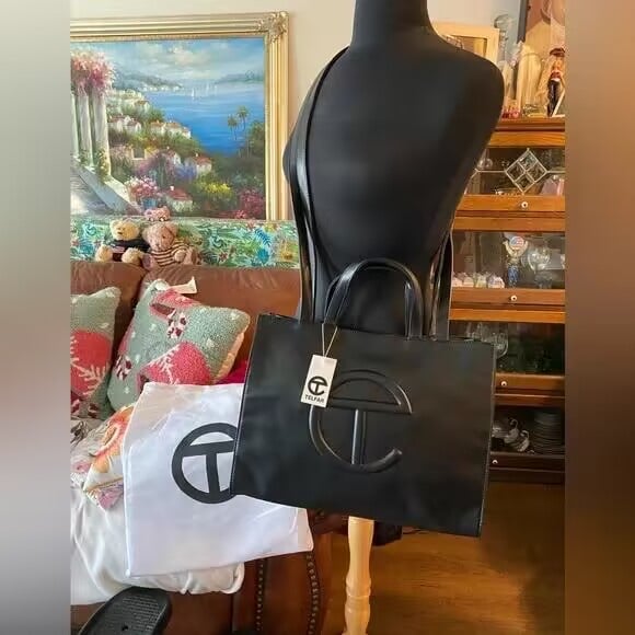 Telf ar black medium shopping
