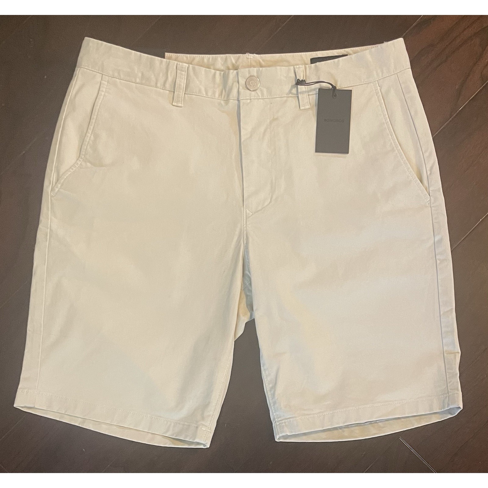 NWT Bonobos Stretch Chinos Mens Shorts 33 X 9 Inseam Standard Fit Wheat/Tan