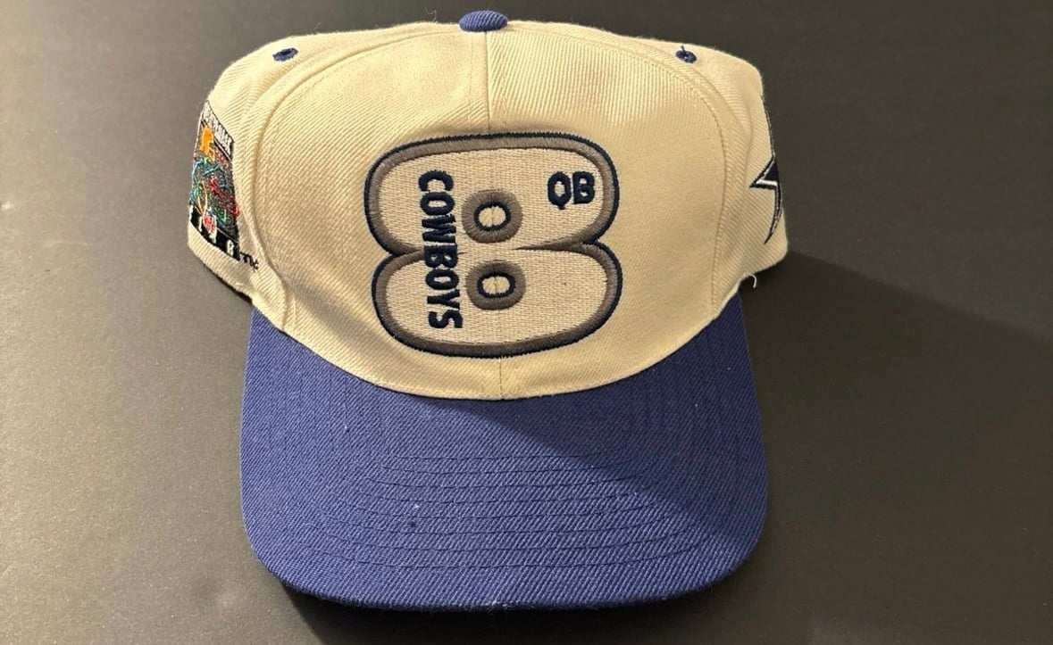 Vintage DALLAS COWBOYS TROY AIKMAN #8 QB TEAM NFL SNAP BACK