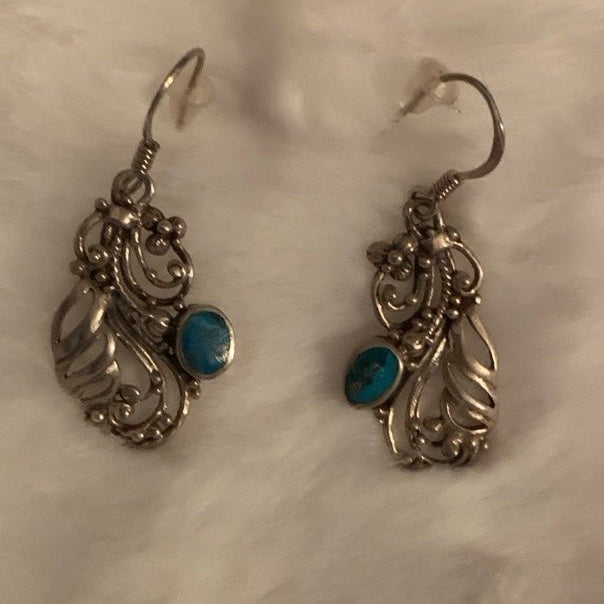 NATIVE/INTAGE - Sterling, Dainty & ORNATE TURQUOISE Fishhhook Earrings