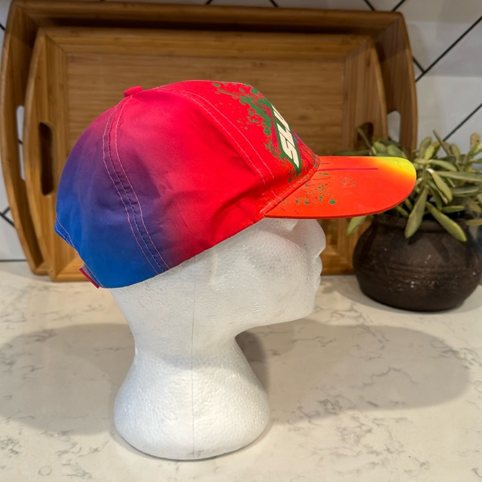7-11 SLURPEE Hat 90s Strapback Neon Tie Dye Splatter BIG GULP vintage 80s