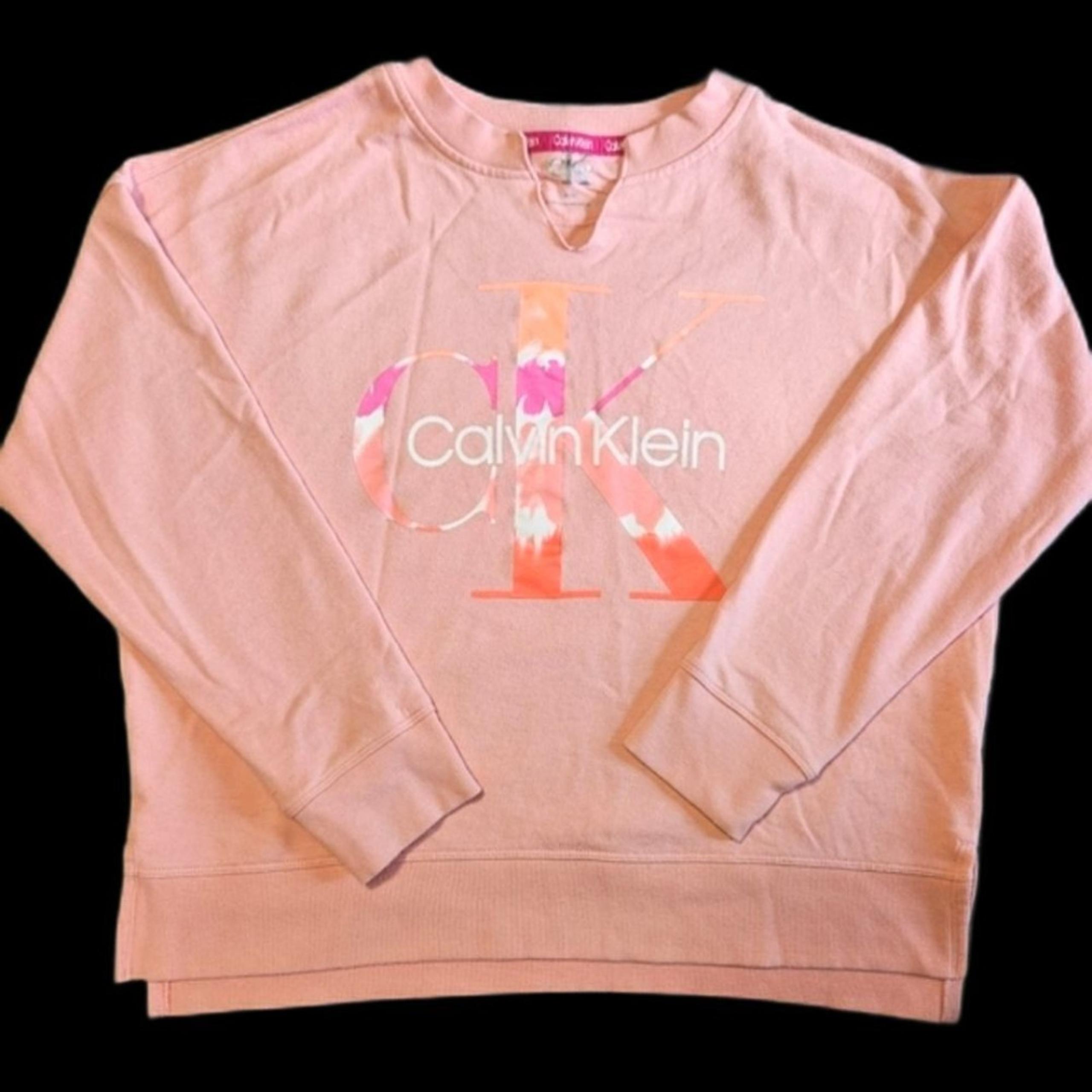 Calvin Klein Womens V Neck Sweater Size: Medium