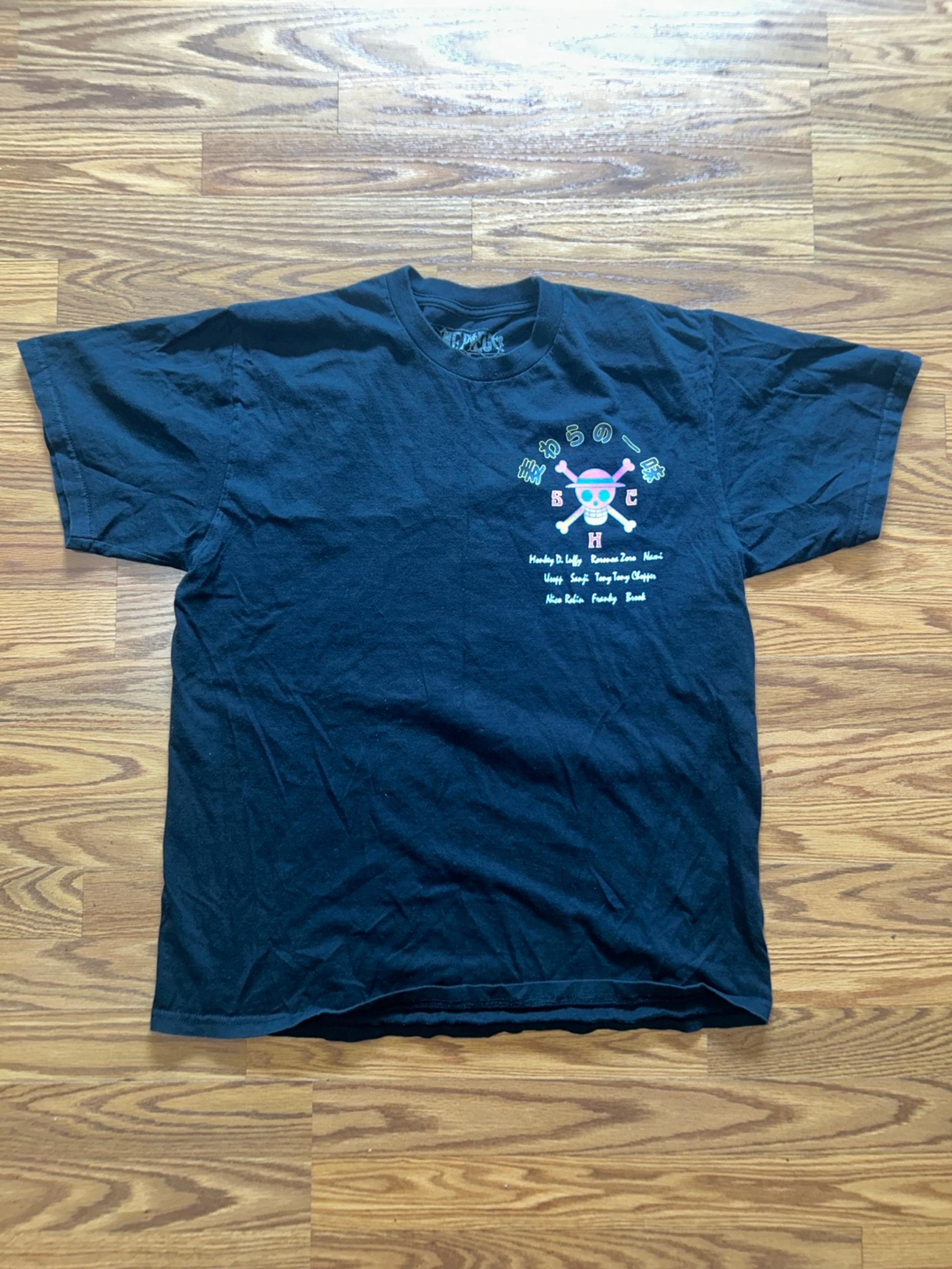 Large graphic t shirt