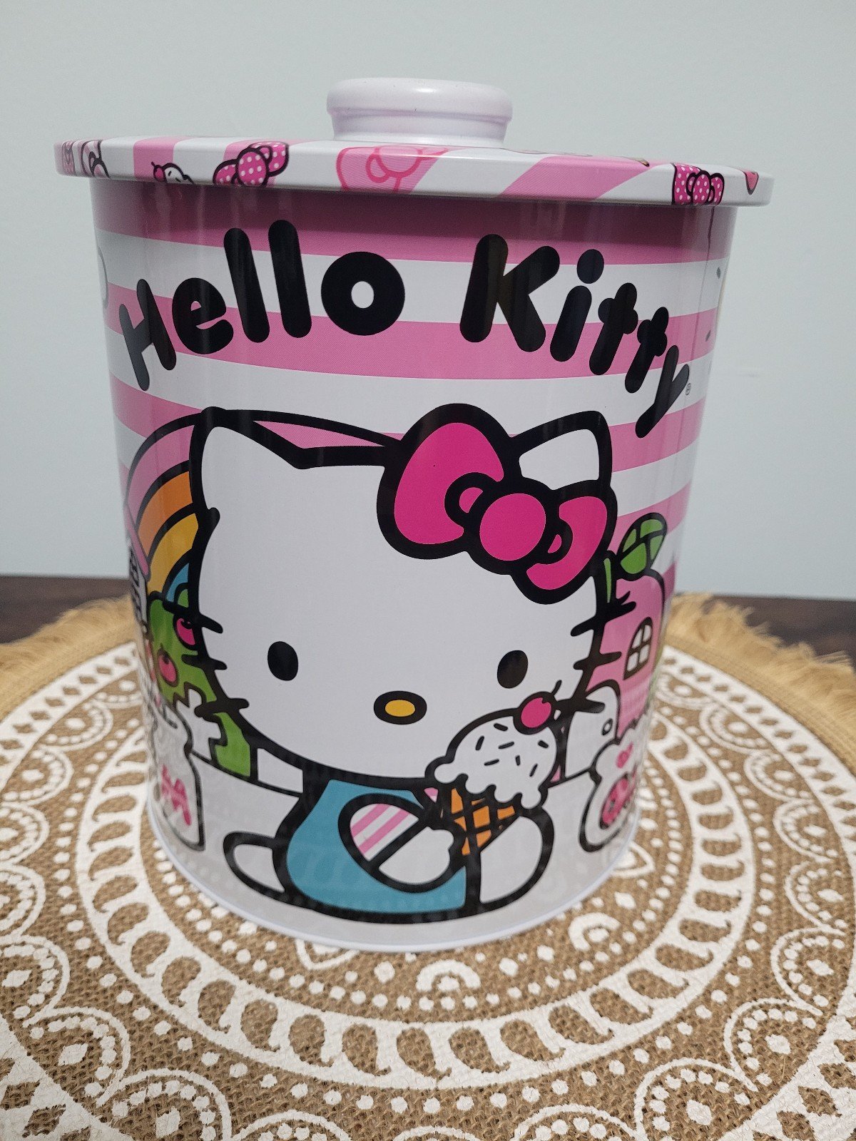 Hello Kitty treat canister
