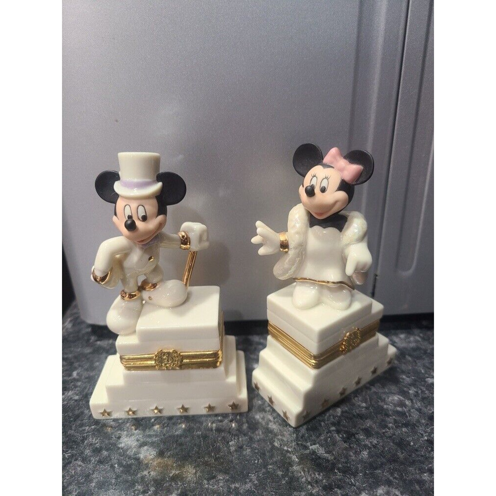 Lenox Treasures Mickey And Minnie's 75th Anniversary Treasure Trinket Boxes