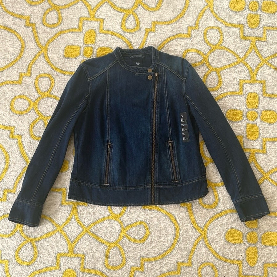 NWT GAP Dark Denim Zip Jean Jacket. Sz L