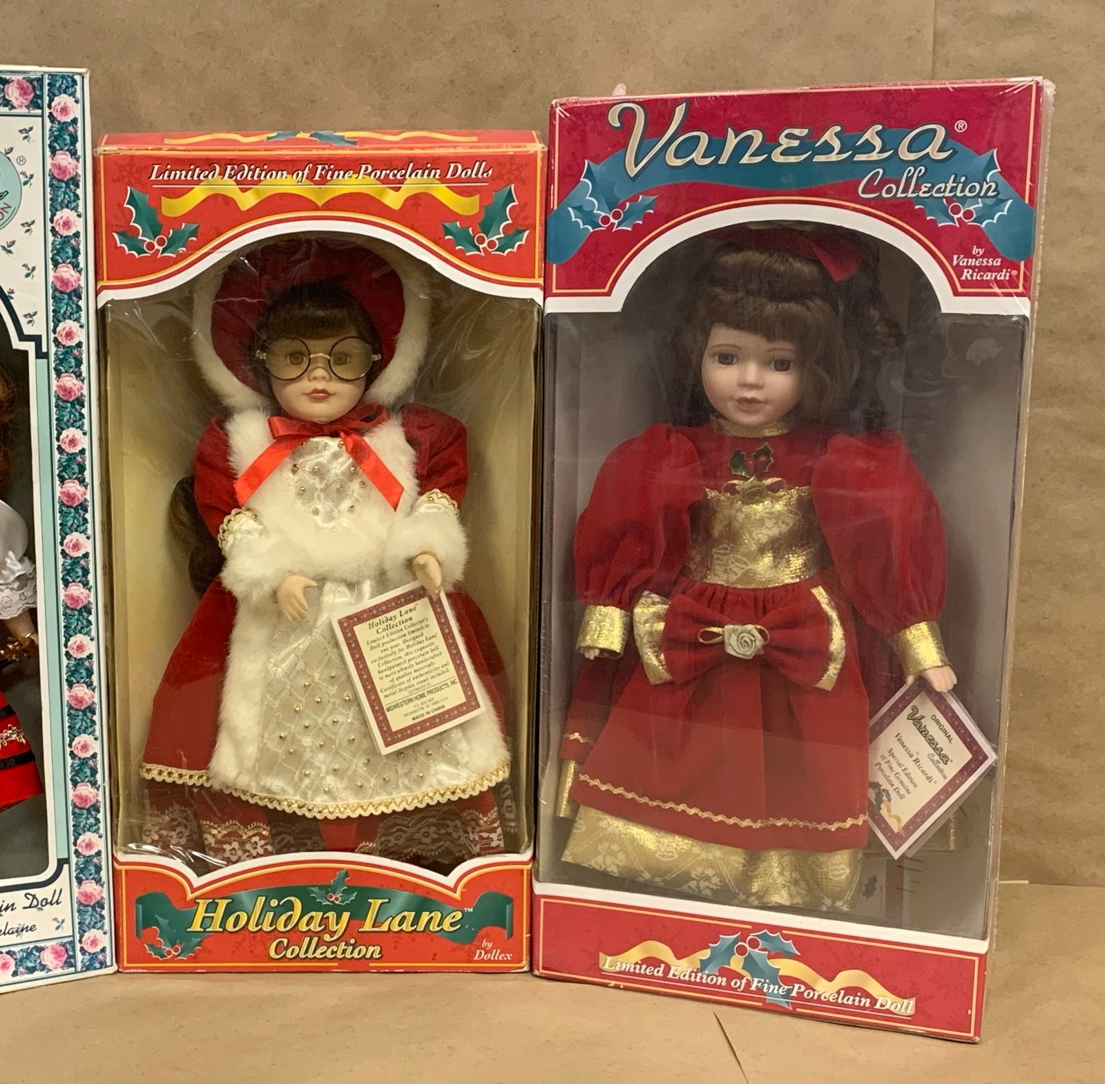 Vintage Doll Lot Limited Edition Vanessa W/ COA & Holiday Lane Diana W/ COA