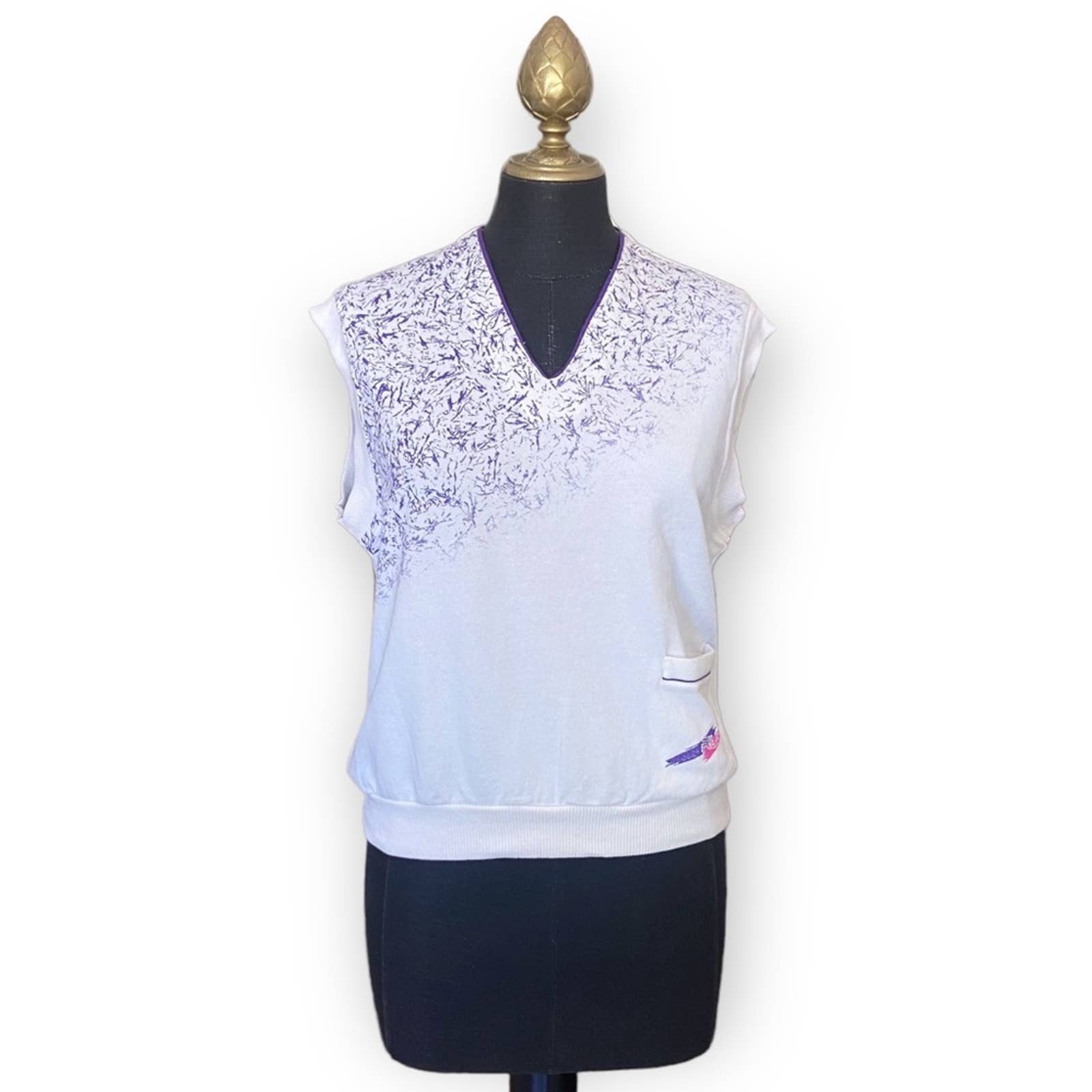 Fila Sweater Vest Vintage Athletic V-Neck Cream Purple Print NWT Size