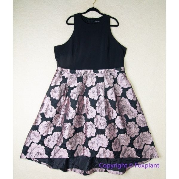 New! City Chic Beatrice Dress in black with purple jacquard, plus size 24