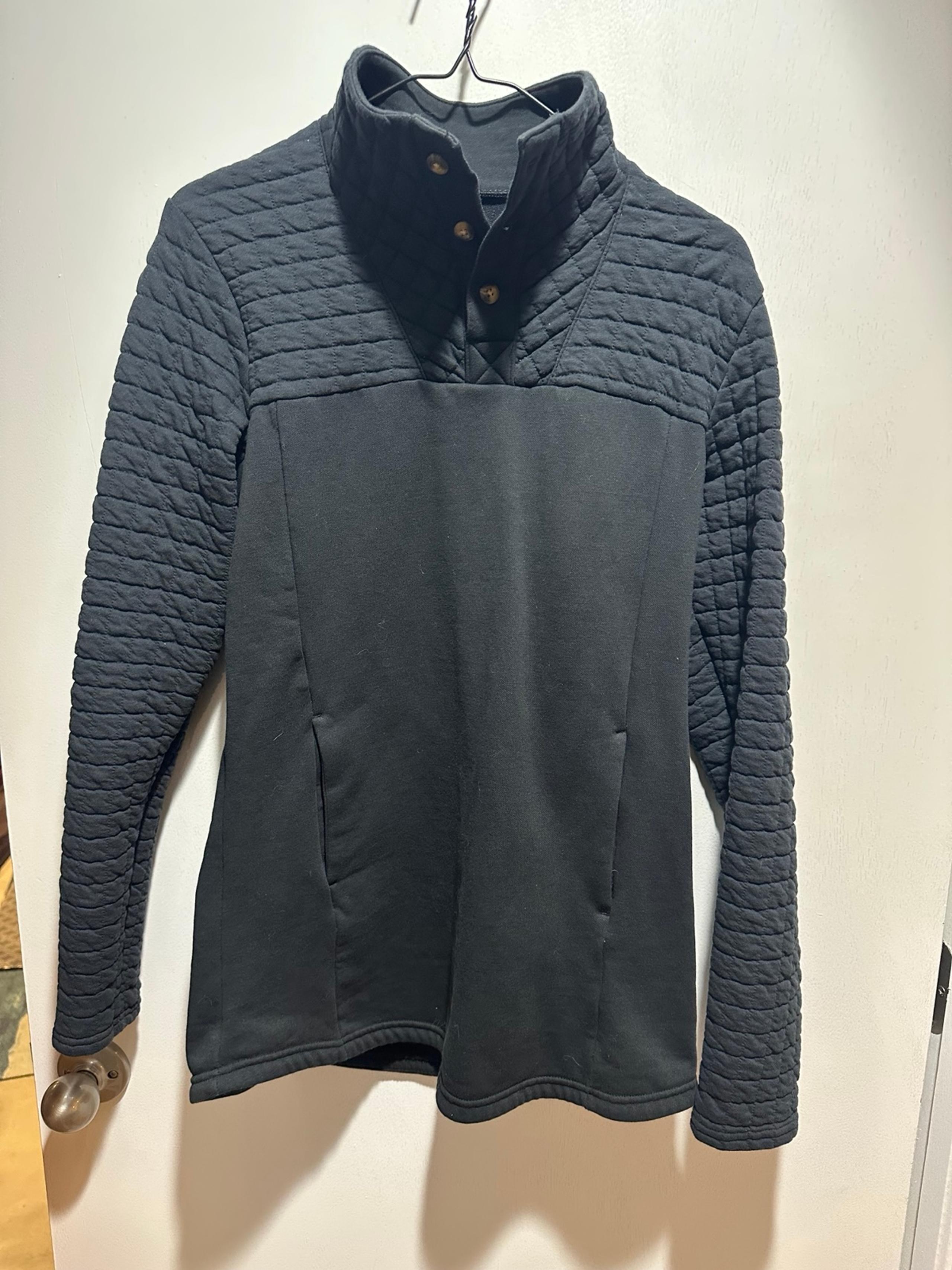 Columbia sweater
