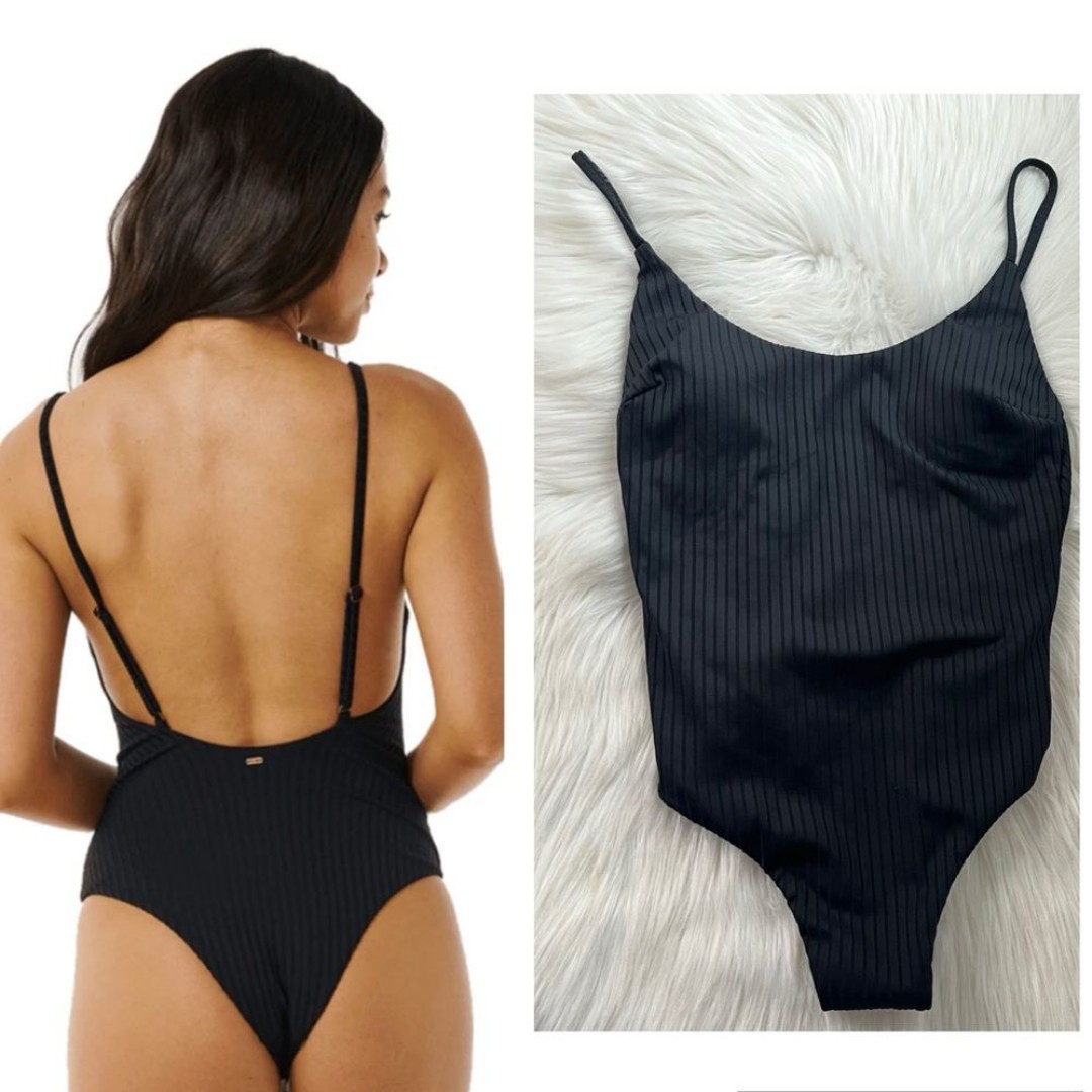 NEW Rip Curl Premium Cheeky Coverage One Piece Swimsuit In Black Size Small
