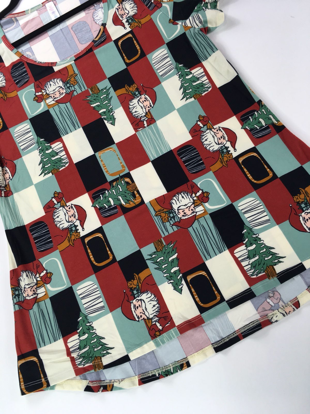 NWT Lularoe Holiday Classic Tee Lg