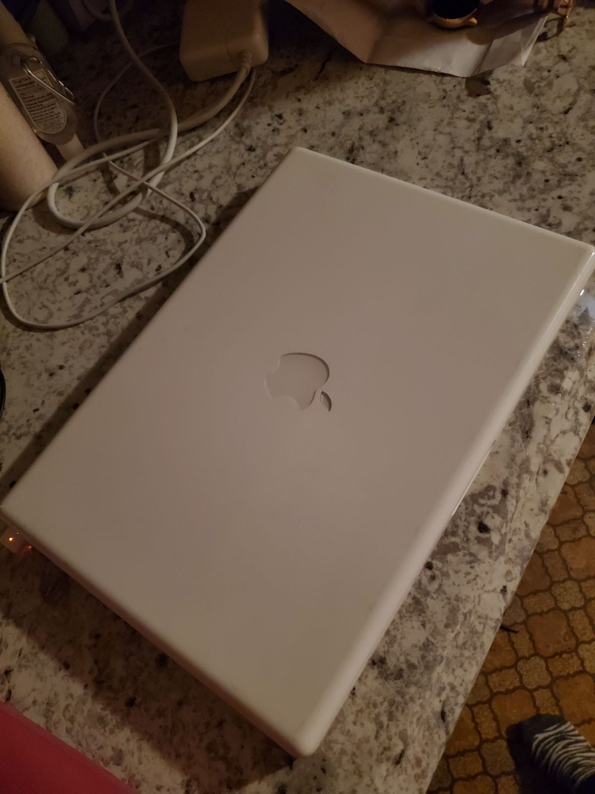 MacBook Air shops mid 2009 13 inch