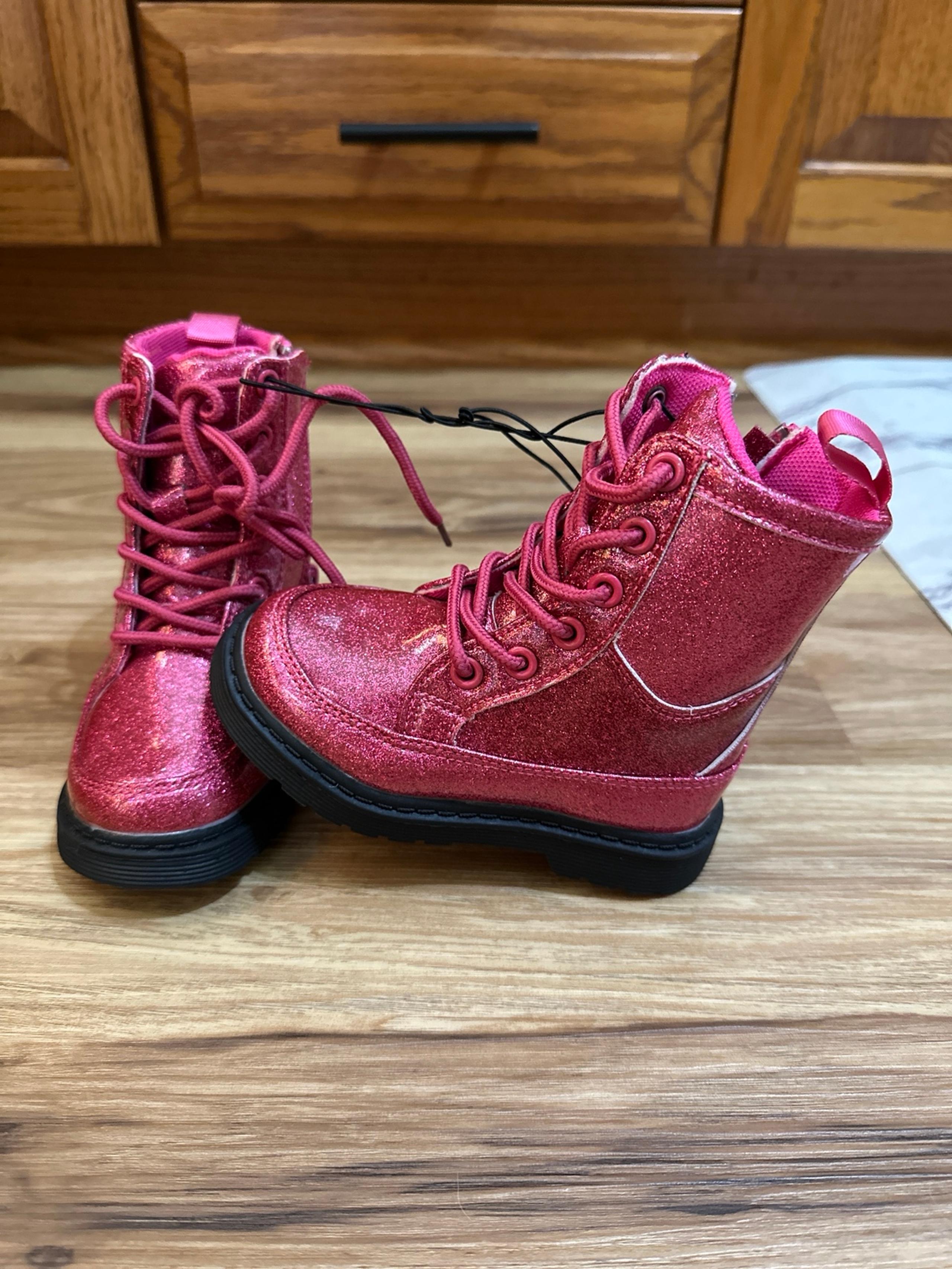 Toddler combat boots