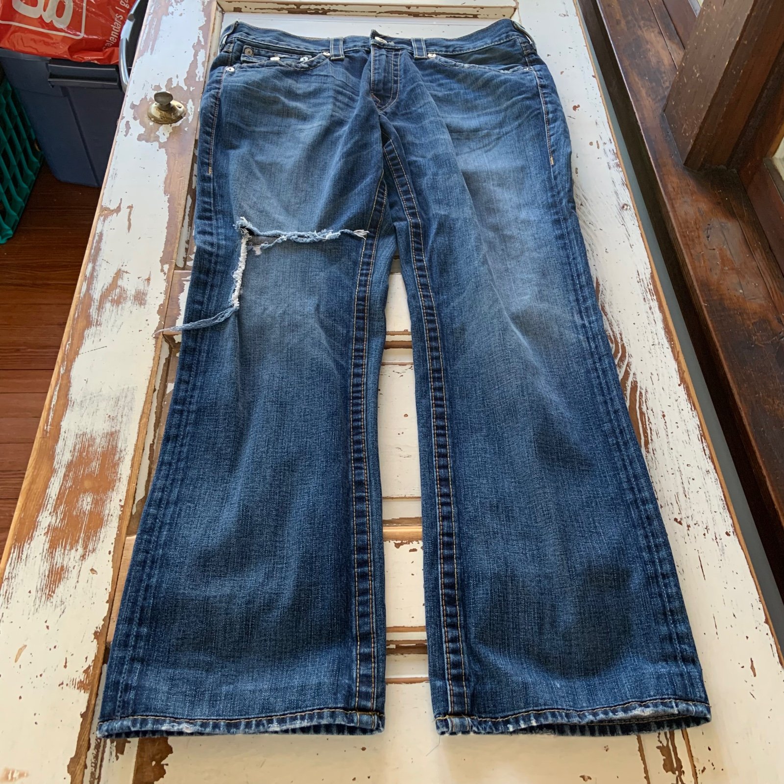 True Religion Jeans Style 24-859 OMB