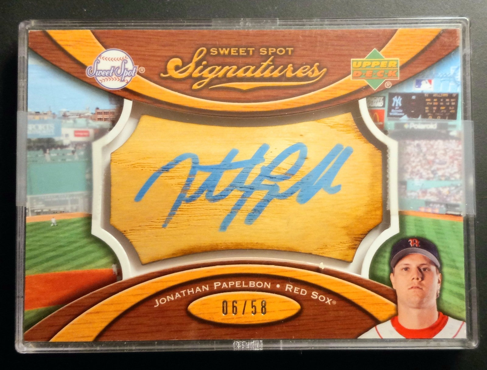 2007 Upper Deck Jonathan Papelbon Authentic Worn Game Autographed