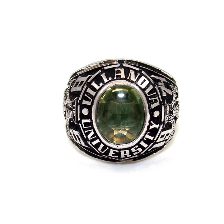 Vtg 10K White Gold Villanova University Green Spinel School Class Ring Size 7.75