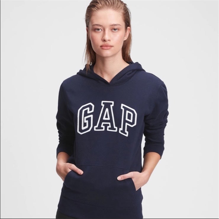 NWT Gap Logo Hoodie NAVY LARGE 60% cotton 40% modal machine wash pet and smoke f