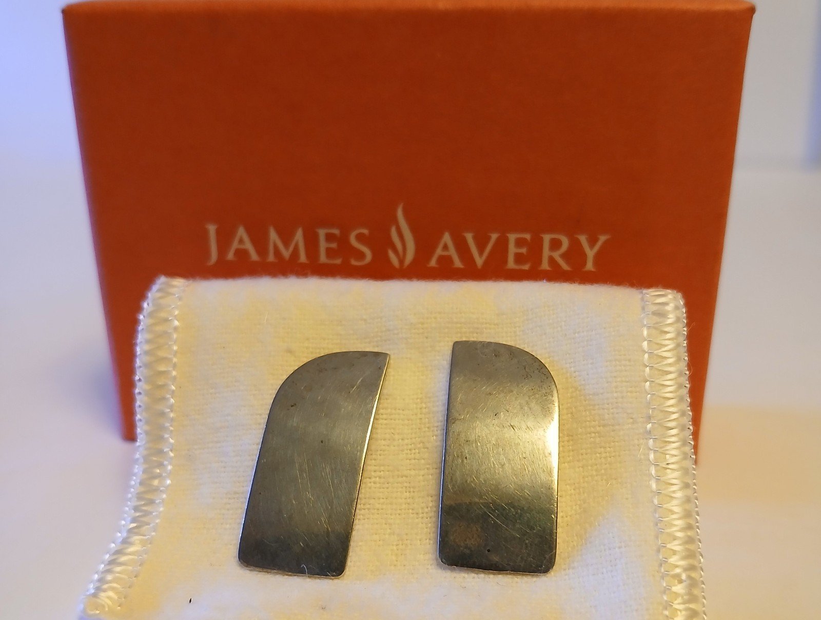 Retired James Avery Deco Ear Posts